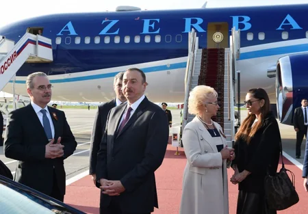 President Ilham Aliyev arrived in Russia on a working visit