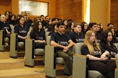 Rövşən Nəcəf: “SOCAR Könüllüləri” böyük könüllü ailəsinin üzvünə çevrilib”