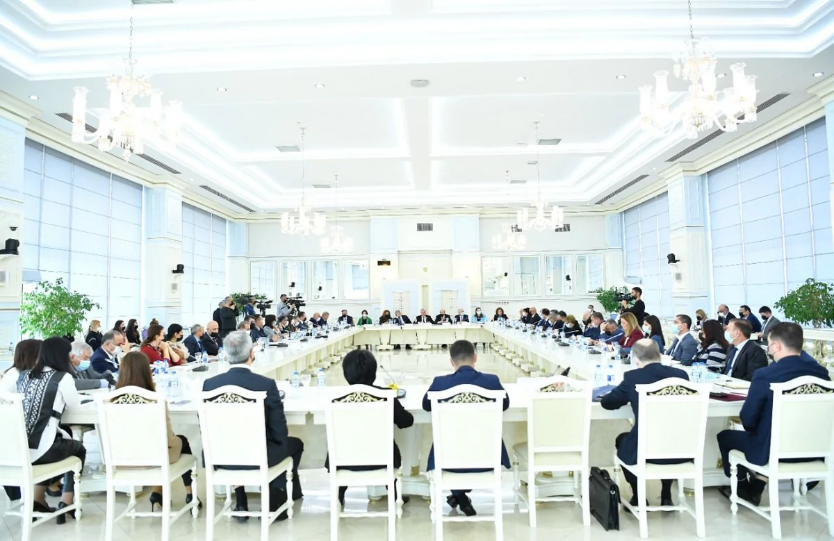 Milli Məclisin 5 komitəsində dövlət büdcəsi müzakirə edilib