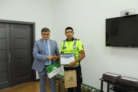Narkoman sürücülərə qarşı mübarizədə fərqlənən yol polislərinə mükafat verilib