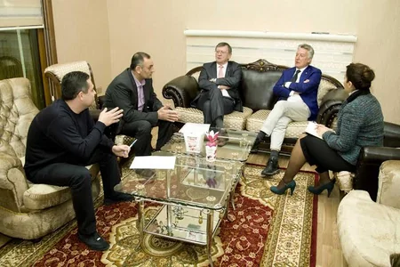 Avropa Voleybol Konfederasiyasının yeni prezidenti Bakıya və Qubaya səfərə gəlib - FOTO