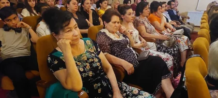 Gəncədə “Dəmir yumruq” tamaşası nümayiş olunub