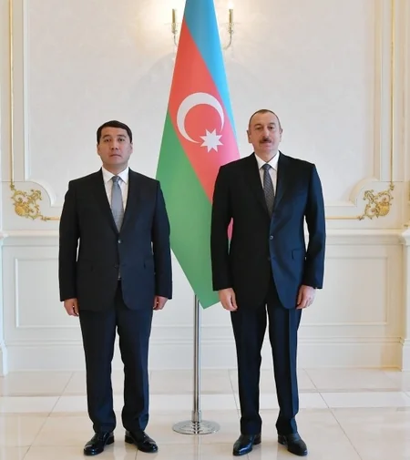 President Ilham Aliyev received credentials of incoming Kazakh ambassador
