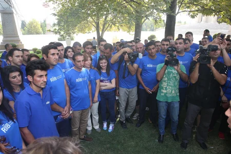 Heydər Əliyev Fondunun Regional İnkişaf İctimai Birliyinin könüllüləri ilə görüş keçirilib