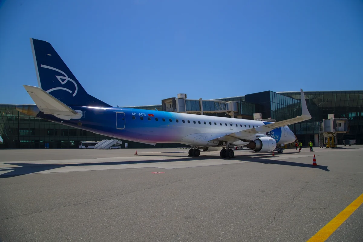 Бакинский аэропорт встретил первый рейс авиакомпании Air Montenegro