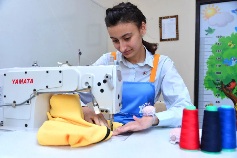 Peşə məktəblərinə direktorların işə qəbul imtahanının nəticələri açıqlanıb