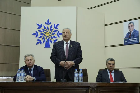 Rauf Nağıyev seçicilərlə növbəti görüşünü keçirib - FOTO