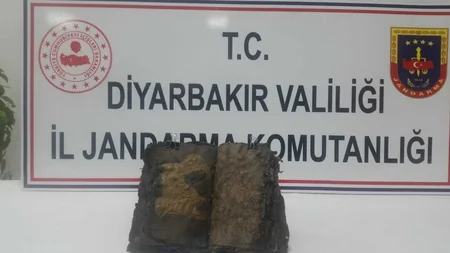 VIII əsrə aid İncilin Türkiyədən çıxarılmasının qarşısı alınıb