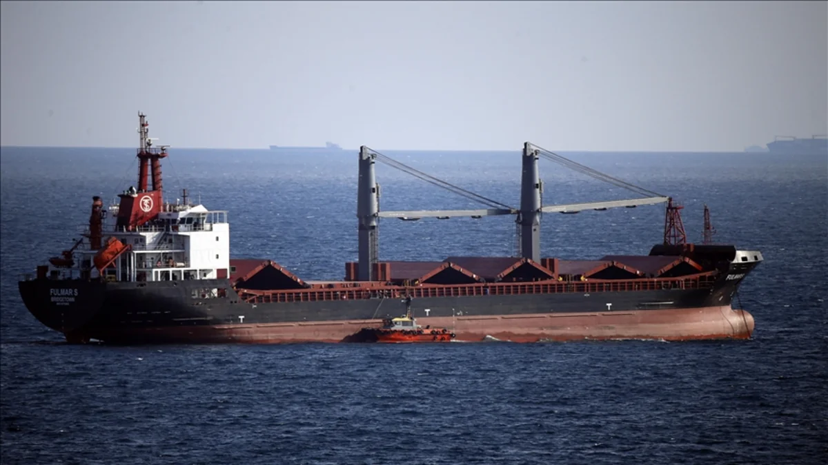 First vessel carrying grain from Ukraine leaves for Turkiye 