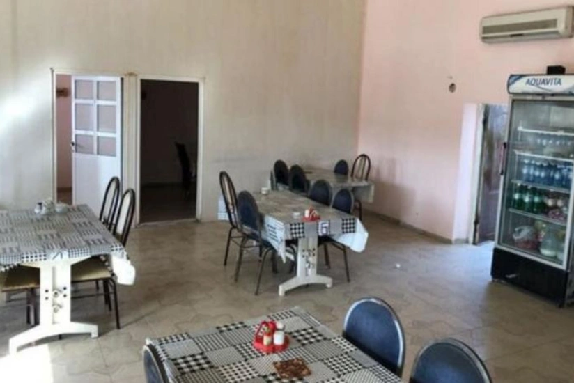 Saatlıda gecə saatlarında fəaliyyət göstərən kafe aşkarlanıb