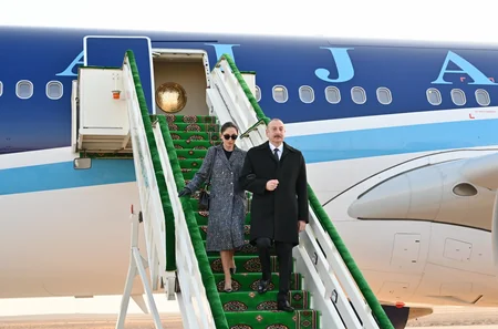 President Ilham Aliyev arrives in Turkmenistan for working visit