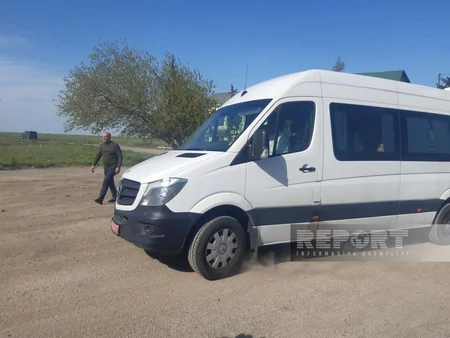 İran səfirliyinin “persona-non-qrata” elan edilən əməkdaşlarının ailə üzvləri Azərbaycanı tərk edib