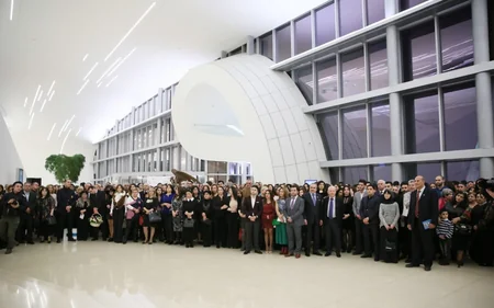 Heydar Aliyev Center hosts solo exhibition of sculptor Omar Eldarov