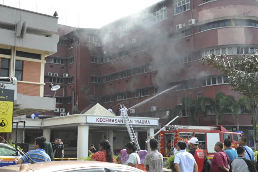 В малайзийской больнице в результате пожара погибли шесть человек