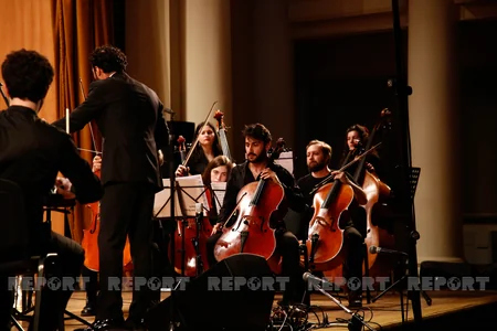 Tbilisidə azərbaycanlı dirijorun rəhbərliyi ilə konsert keçirilib
