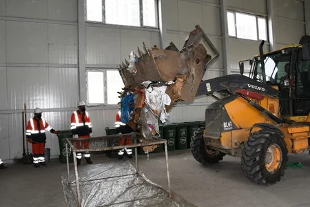 Bakıda kommunal təsərrüfatı xidmətləri üçün 104 avtonəqliyyat vasitəsi və mexanizmlər alınıb