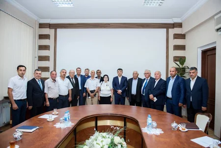Kənd Təsərrüfatı Nazirliyi yanında Fermerlər Şurası yaradılıb