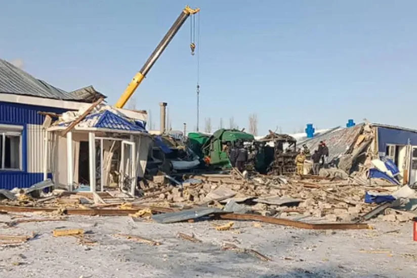 В Казахстане обрушилось здание из-за взрыва газа, пострадали семь человек