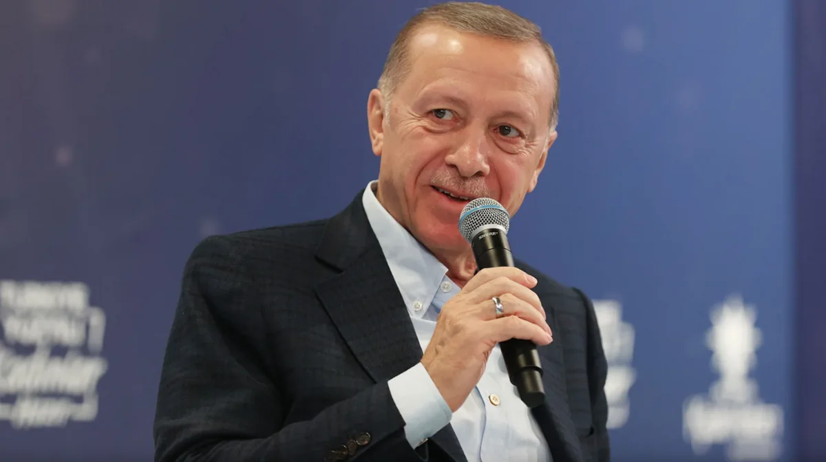 Ərdoğan: “Silah tacirləri Rusiya-Ukrayna müharibəsindən qazanc əldə etməyə çalışırlar”