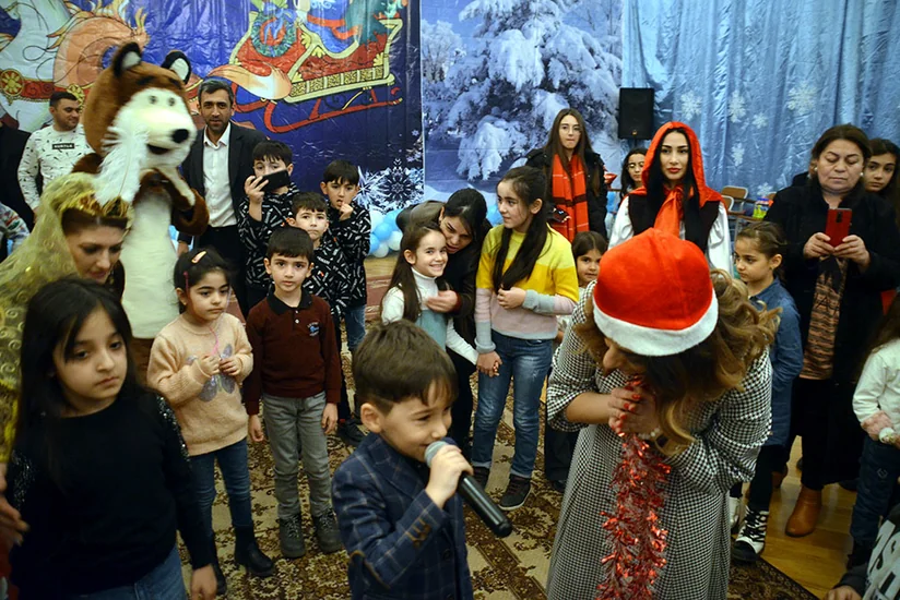Şəhid və hərbçi ailələrinin uşaqları üçün bayram tədbiri keçirilib