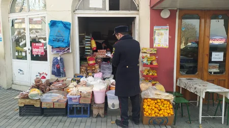 Qanunsuz küçə ticarəti ilə məşğul olan 20-yə yaxın satıcı cərimələnib