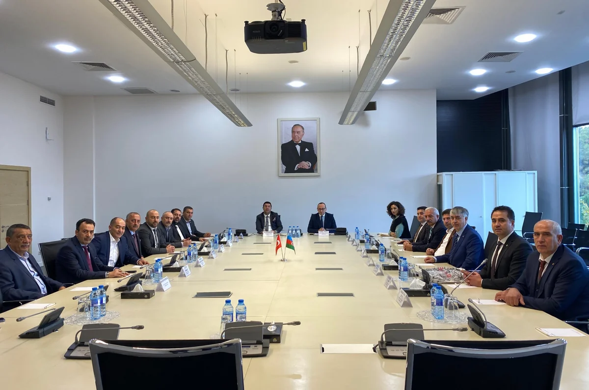 AZPROMO explores co-op with Kars Chamber of Commerce & Industry