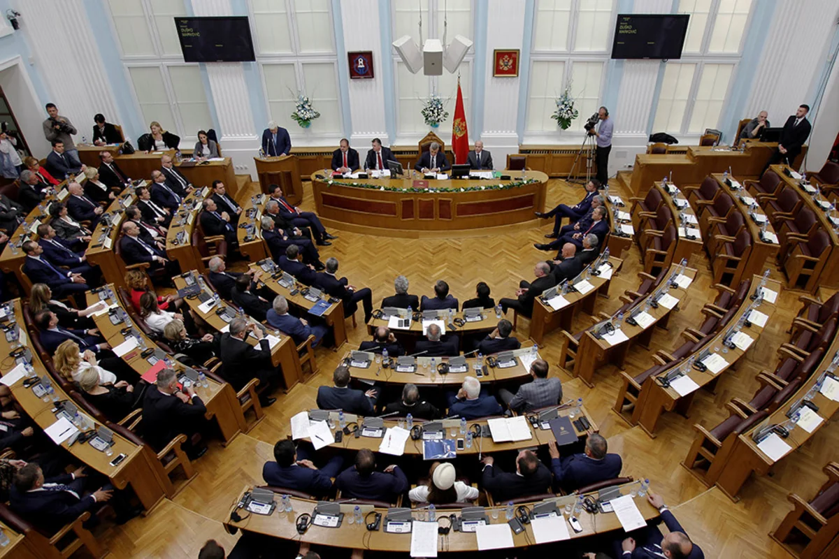 Monteneqro parlamenti NATO-ya üzvlüyə dair sazişi təsdiq edib