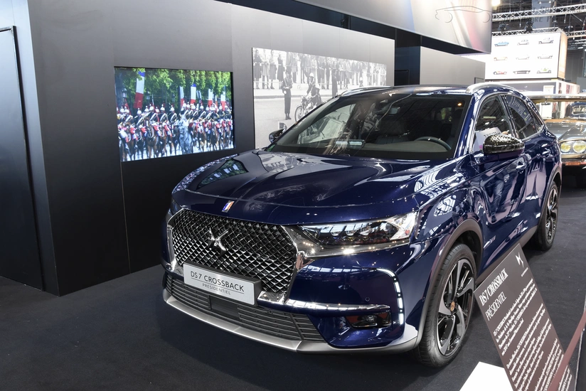 Компания DS создала специально для президента Франции автомобиль 7 Crossback