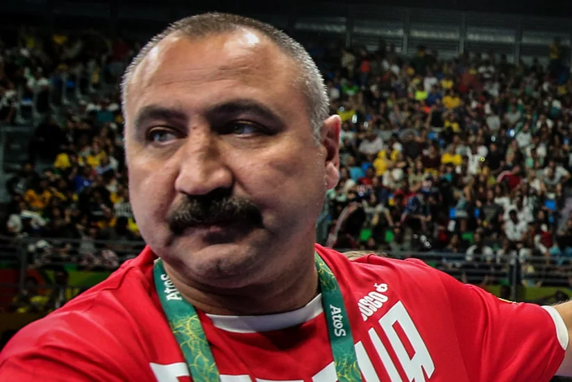 Qalmaqala səbəb olan baş məşqçi Rusiya yığmasından kənarlaşdırılıb