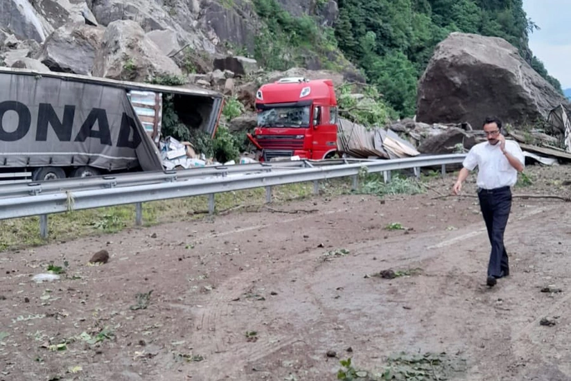 Установлена личность азербайджанца, погибшего во время оползня в Турции