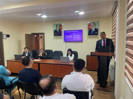 Gəncə Hərbi Hospitalında icbari tibbi sığorta ilə bağlı maarifləndirici tədbir keçirilib