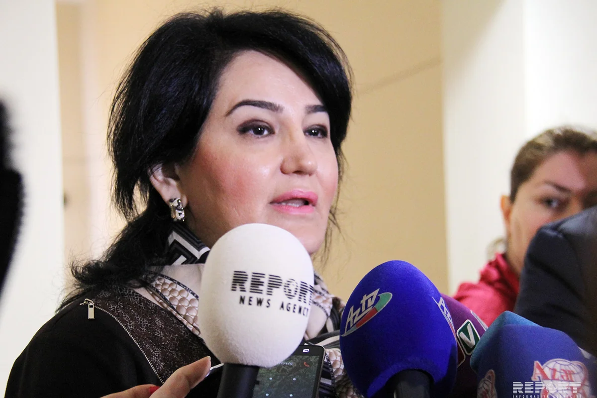 Bakı Şəhəri üzrə Təhsil İdarəsinin müdiri valideynlərə çağırış edib