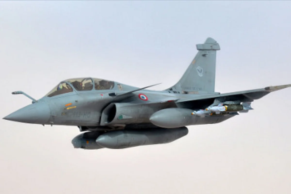 Катар купит у Франции 24 истребителя Rafale
