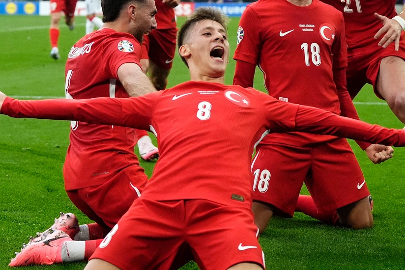 Арда Гюлер побил рекорд Роналду на чемпионатах Европы