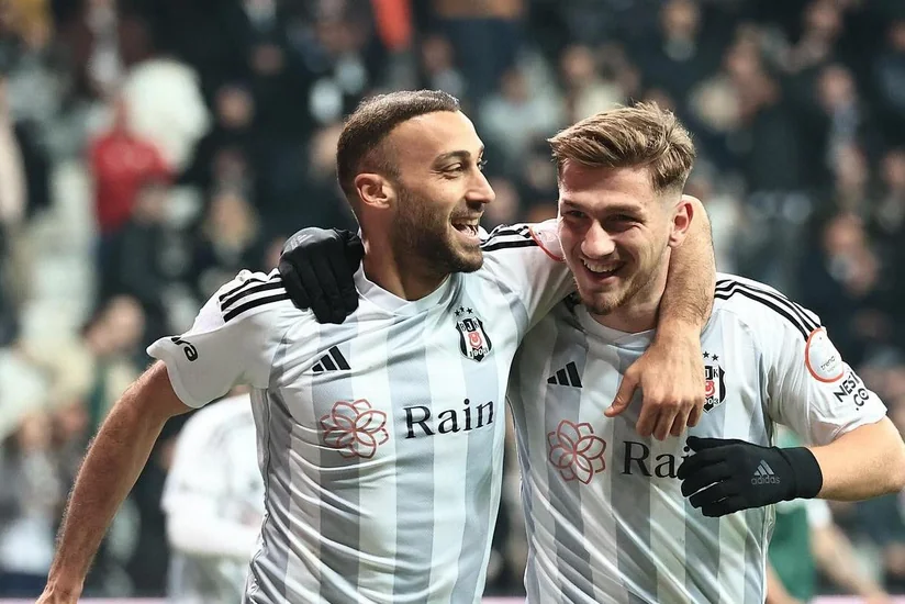 Türkiyə Superliqası: “Beşiktaş” doğma meydanda qələbə qazanıb, “Başakşəhər” uduzub