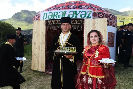 “Qərbi Azərbaycana qayıdış” festivalı bədii hissə ilə davam edib