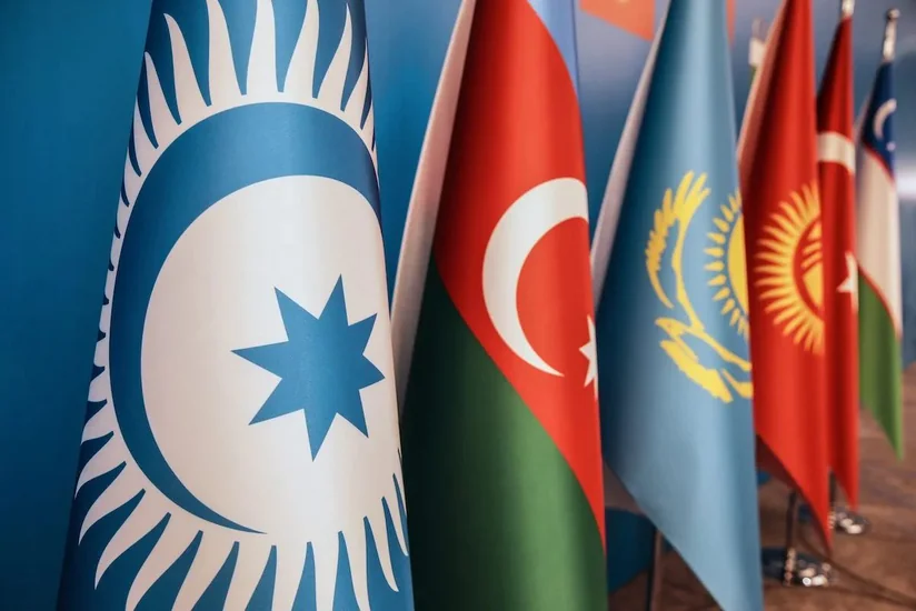 TDT nümayəndə heyəti İstanbulda Heydər Əliyevin abidəsini ziyarət edib