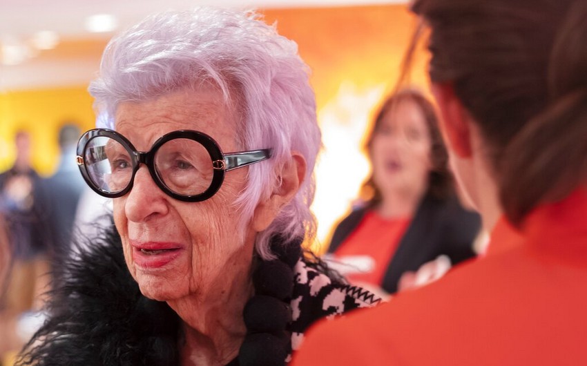 Iris Apfel, influential fashion icon, dies at 102