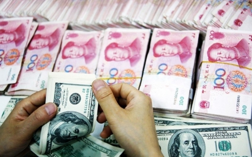 Çin milli valyutasını daha 1% ucuzlaşdırıb