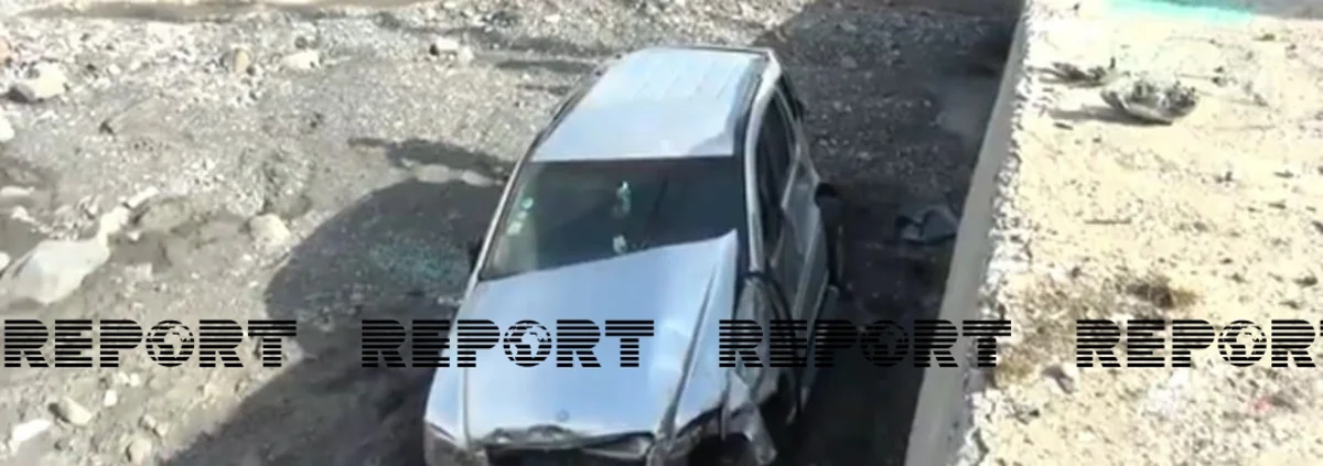 Qəbələdə avtomobil çaya aşdı, xəsarət alan var