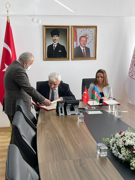 Azərbaycanın QHT Agentliyi və Türkiyə DİN arasında memorandum imzalanıb