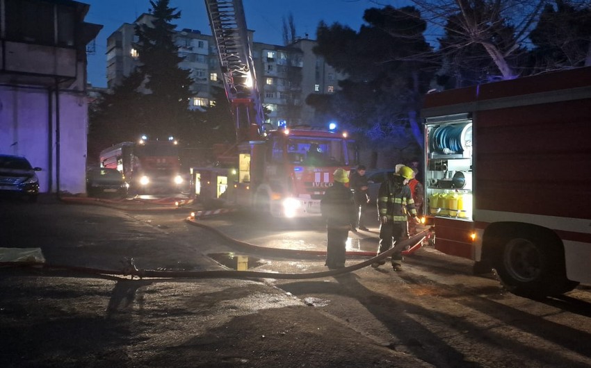 Bakıda hündürmərtəbəli yaşayış binasındakı yanğın söndürülüb