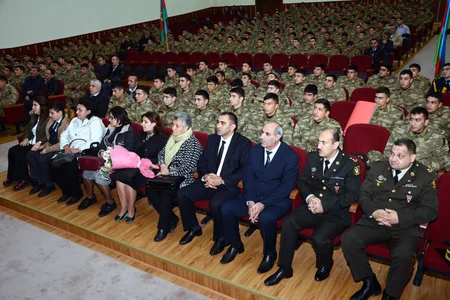 Hərbi Liseydə Dövlət Bayrağı Günü qeyd olunub