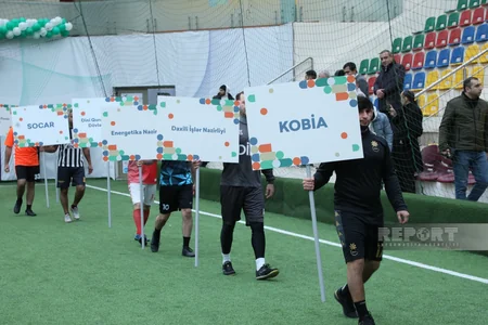 Heydər Əliyevin xatirəsinə həsr olunmuş minifutbol turnirinin açılış mərasimi keçirilib