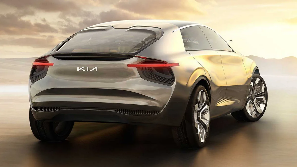Kia unveils new logo, sets Guinness World Record