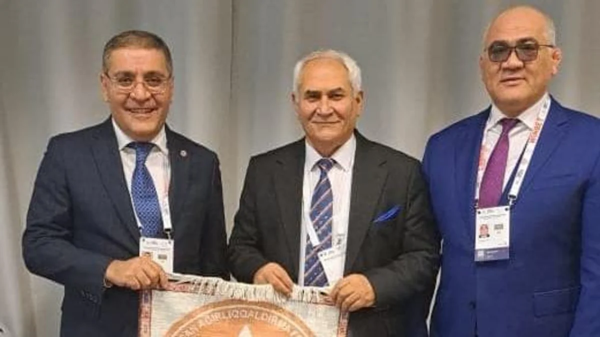 Kamran Nəbizadə Beynəlxalq Ağırlıqqaldırma Federasiyasının prezidenti ilə görüşüb