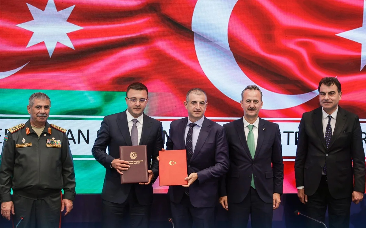 Azerbaijan’s Defense Ministry signs agreement with Baykar company