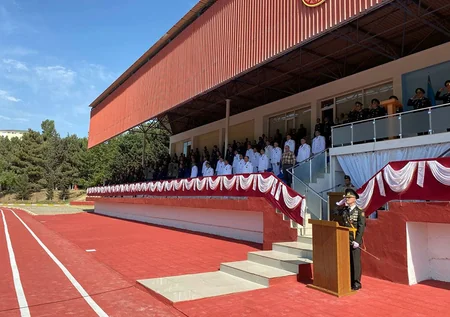 Ali Hərbi Məktəbdə növbəti buraxılış mərasimi keçirilib