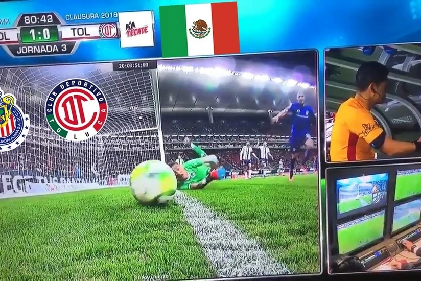 В Мексике судья 8 минут пересматривал видеоповтор