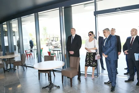 President Ilham Aliyev attends opening of garden outside Tazapir mosque and Central Park built along Fuzuli street